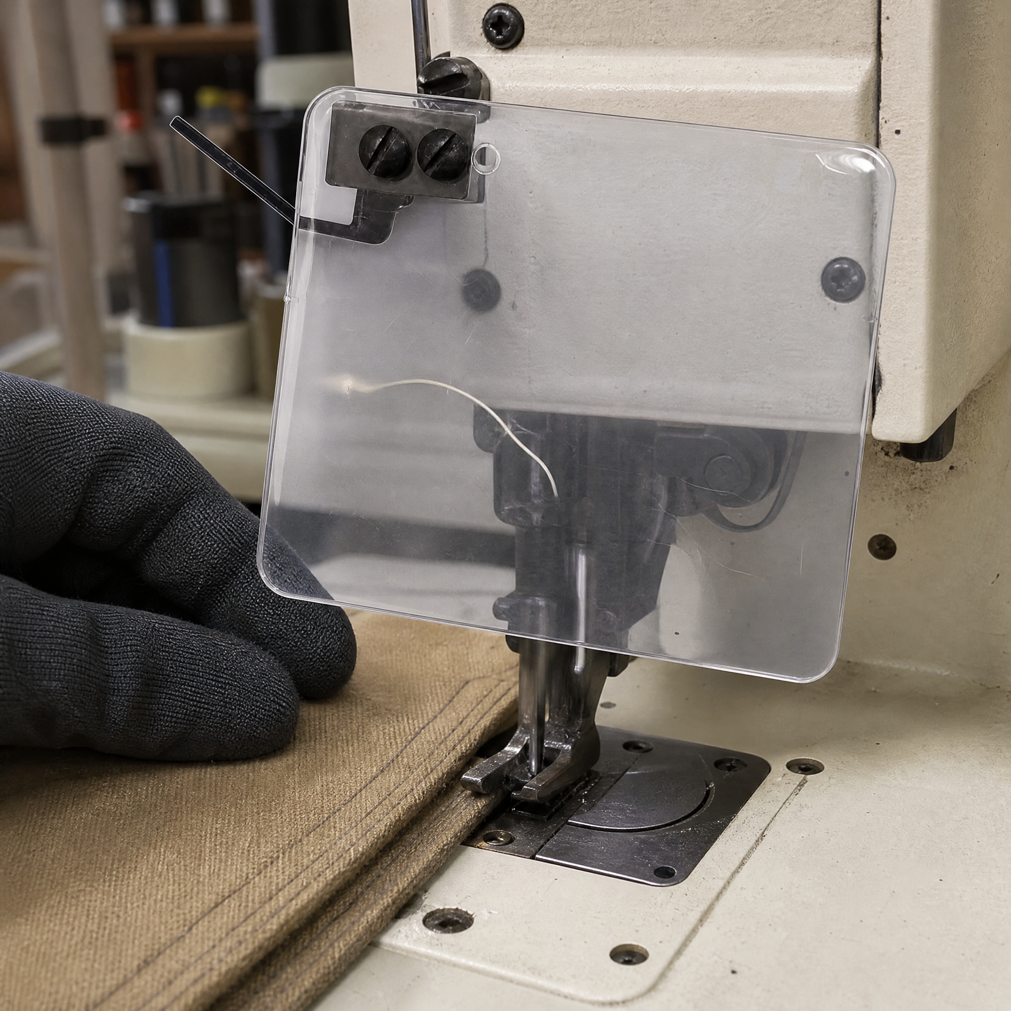 Sewing Machine Eye Shield Industrial Screw-On Mount, for Machine Safety - Produktbild 4
